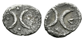 Apparently unpublished. Calabria, Tarentum Hemiobol circa 325-280 - From an old America collection, bought in January 1975 and sold with the original ...