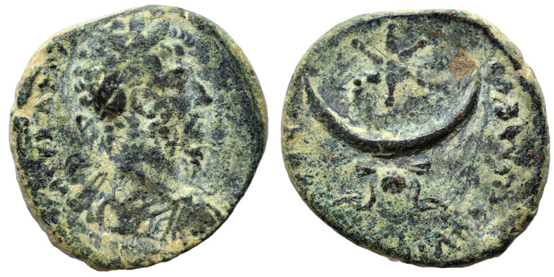 MESOPOTAMIA. Carrhae. Lucius Verus, 161-169. Ae (bronze, 7.86 g, 21 mm). ΑΥΤ ΚΑΙ...