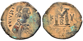 Justin I, 518-527. Follis (bronze, 17.27 g, 32 mm), Cyzicus. D N IVSTINVS P P AVG Diademed and draped bust to right. Rev. Large M between K - Y; B bel...