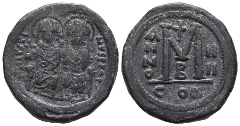 JUSTIN II and SOPHIA.(565-578).Constantinople .Follis.

Obv : D N IVSTI NVS PP...