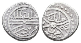 Ottoman AR aqche, Mehmet b. Murad SEREZ

Weight: 1,2 gr
Diameter: 12 mm