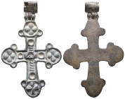 BYZANTINE EMPIRE.BRONZE CROSS .(8th-10th century).Ae.

Weight: 21,7 gr
Diameter: 73,3 mm