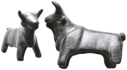 ANCIENT ROMAN BULL FIGURINE.(1st - 2nd Century).AE

Weight: 54,9 gr
Diameter: 51 mm