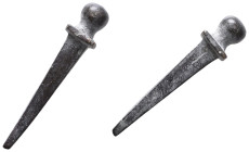ANCIENT ROMAN BRONZE SWORDS PENDANT.(Circa 1st - 2nd century).Ae.

Weight: 6 gr
Diameter: 41,1 mm