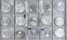 PESETA SYSTEM: JUAN CARLOS I
Lote 49 monedas 2.000 Pesetas. 1995 a 2000. AR. Quijote (25), Ultima emisión peseta (4), Presidencia consejo UE (1), Fel...