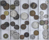 LOTS AND COLLECTIONS
Lote 171 monedas. MONEDA ANTIGUA a MONEDA EXTRANJERA. AR, AE, AL. Incluye cobres romanos, moneda española y moneda extranjera. D...