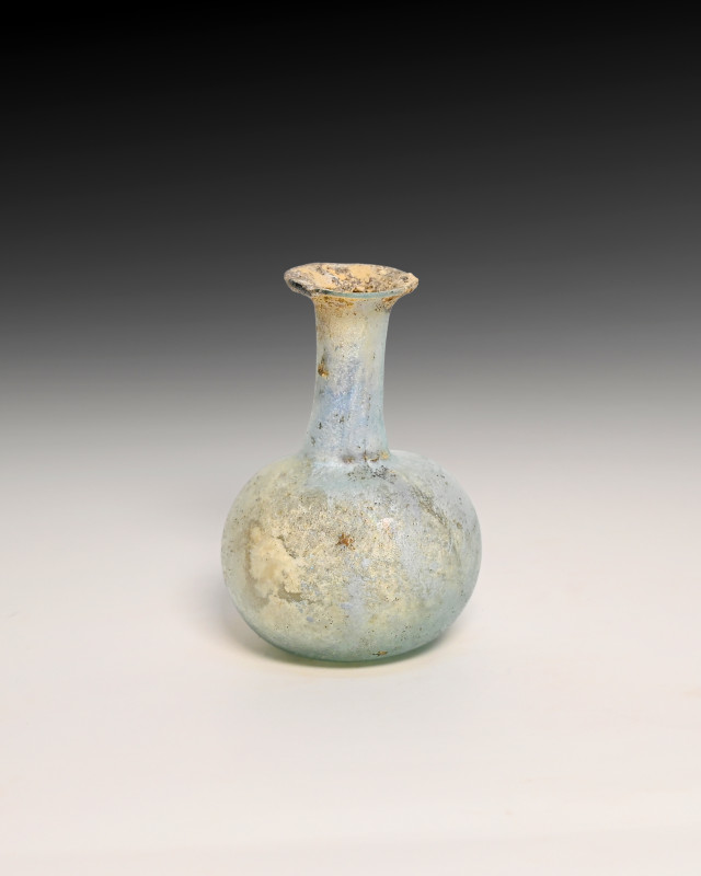 **Item description:** Assorted ancient Roman glass artifacts dating from 100 AD ...