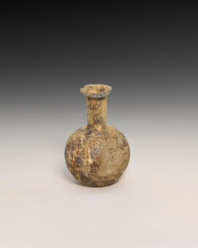 **Item description:** Assorted ancient Roman glass artifacts dating from 100 AD ...