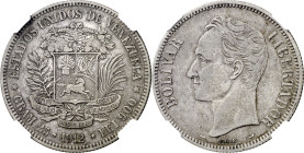 Venezuela. 1912. 5 bolívares. (KM. 24.2). En cápsula de la NGC como VF30, nº 2809601-005. Ex Colección Granito. AG. MBC.