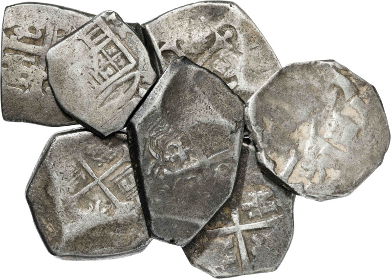 2, 4 (dos) y 8 (cuatro) reales. Lote de 7 monedas macuquinas, sin datos vsibles....