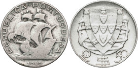 Portugal. 1940 y 1944. 2 1/2 escudos. Lote de 2 monedas. Raras. BC+/MBC+.