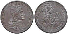 Innocenzo XI (1676-1689) Piastra An. I - Munt. 42 AG (g 32,01) RR Moneta di altissima conservazione, dai rilievi praticamente integri e impreziosita d...