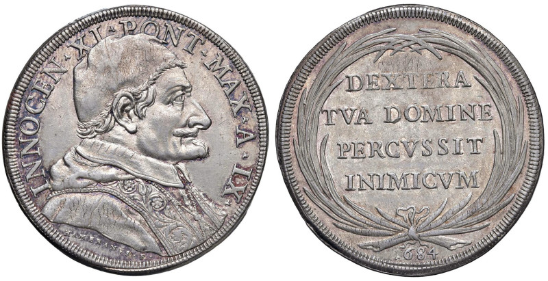 Innocenzo XI (1676-1689) Piastra 1684 An. IX - Munt. 31 AG (g 32,07) Ricorda la ...