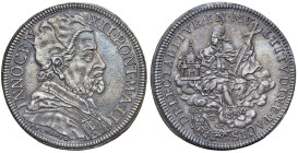 Innocenzo XII (1691-1700) Mezza piastra An. II - Munt. 27 AG (g 16,08) ​​RR Lievi screpolature di conio, ma rilievi alti e ben impressi. Proveniente d...