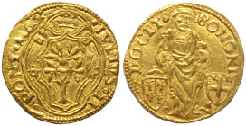 Giulio II (1503-1513) Bologna - Ducato con armetta Alidosi - Munt. 84 AU (g 3,49) R Lievi debolezze di conio, ma esemplare praticamente non circolato ...
