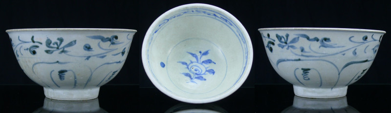 Vietnam - Dynastie Ming - Bol en porcelaine - 15ème siècle
Grand bol orné à l'i...