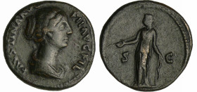 Faustine jeune - As (154-156, Rome) - Diane
A/ FAVSTINA AVG PII AVG FIL. Buste à droite. 
R/ SC. Diane debout à gauche, tenant des flèches et appuyé...
