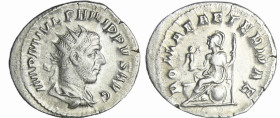 Philippe 1er - Antoninien (245-247, Rome) - Rome assise
A/ IMP M IVL PHILIPPVS AVG Buste radié à droite. 
R/ ROMAE AETERNAE. Rome assise à gauche, t...