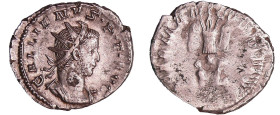 Gallien - Antoninien (257-258, Cologne) - Trophée
A/ GALLIENVS P F AVG Buste radié et cuirassé à droite. 
R/ GERMANICVS MAX V. Trophée au pied duque...