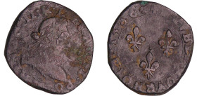 France - Henri III (1574-1589) - Double tournois - 1586 H (La Rochelle)
A/ + HENRI. III. R. DE. FRAN. ET. POL Buste au col plat à droite, lauré, barb...