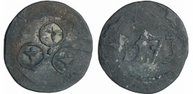 Mérau - Notre Dame de la Treille
A/ Trois crucifies dans des cercles.
R/ 1573
TTB
V et H 650
 Plomb ; 7.13 gr ; 25 mm