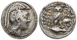 ATTICA. Athens.(151/0 BC). New Style Coinage.Tetradrachm.

Condition : Good very fine.

Weight : 17.05 gr
Diameter : 29 mm