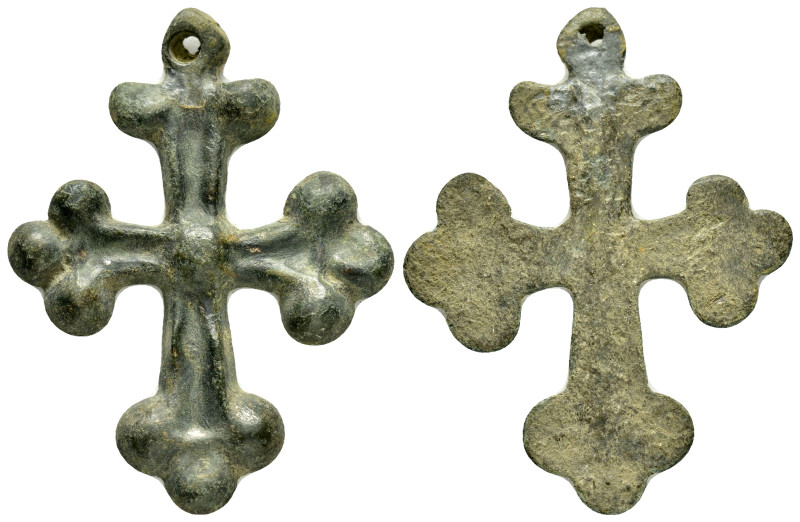 BYZANTINE EMPIRE.Bronze Cross.(8th-10th century).Ae.

Condition : Good very fine...