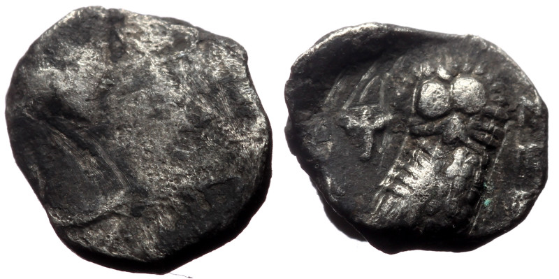 Attica, Athens AR Obol (Silver, 0.57g, 9mm) ca 450 BC. 
Obv: Head of Athena righ...