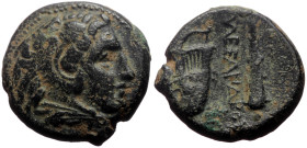 Kings of Macedon, Alexander III ‘the Great’ (336-323 BC) AE (Bronze, 6.14g, 18mm) uncertain mint in Macedon. 
Obv: Head of Herakles to right, wearing ...