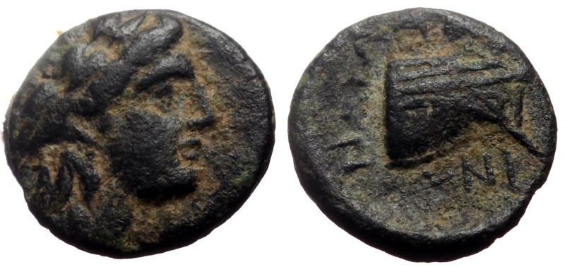 Caria, Knidos AE (Bronze, 0.791g, 10mm) ca 250-210 BC, unidentified magistrate
O...