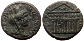 Cilicia, Tarsus AE (Bronze, 5.26g, 18mm) Issue: Coinage without imperial portrait (Hadrian or later)
Obv: ΤΑΡϹΟΥ ΜΗΤΡΟΠΟΛΕ; turreted, veiled and drape...