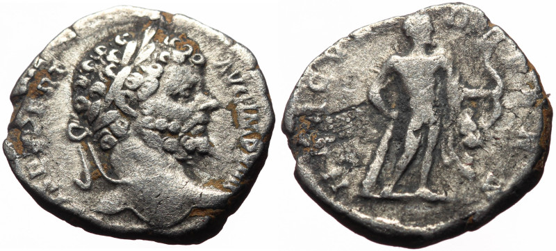 Septimius Severus (193-211) AR Denarius (Silver, 2.94, 17mm) 'New style', Laodic...