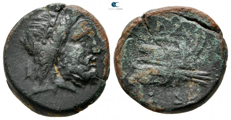 Kings of Macedon. Uncertain mint. Philip V. 221-179 BC. 
Bronze Æ

15mm., 2,8...