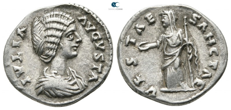Julia Domna AD 193-217. Laodicea ad Mare
Denarius AR

18mm., 3,02g.



go...