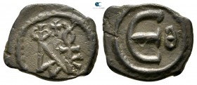 Justin II AD 565-578. Uncertain mint. Pentanummium Æ