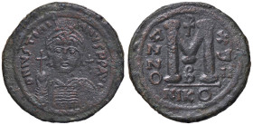 BIZANTINE - Giustiniano I (527-565) - Follis (Nicomedia) Sear 201 (AE g. 19,86)

Status: BB+