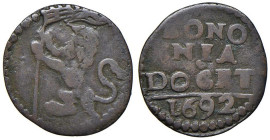 Rame Pontificio da Alessandro VIII a Clemente XII, parte II - BOLOGNA - Innocenzo XII (1691-1700) - Quattrino 1692 Munt. 149a (CU g. 2,08)

Status: ...