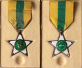MEDAGLIE - SAVOIA - Vittorio Emanuele III (1900-1943) - Onorificenza (1925) - 1924 Stella al merito del lavoro Bramb. 664 AG dorato In scatola della R...