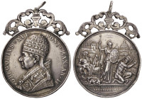MEDAGLIE - PAPALI - Gregorio XVI (1831-1846) - Medaglia A. II Mont. 17 R AG Con montatura

Status: qBB