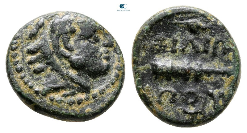 Kings of Macedon. Uncertain mint. Philip II of Macedon 359-336 BC. 
Bronze Æ
...