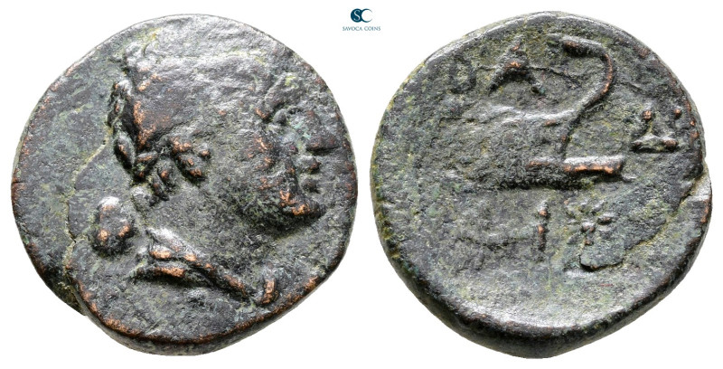 Kings of Macedon. Uncertain mint. Philip V 221-179 BC. 
Bronze Æ

17 mm, 3,57...