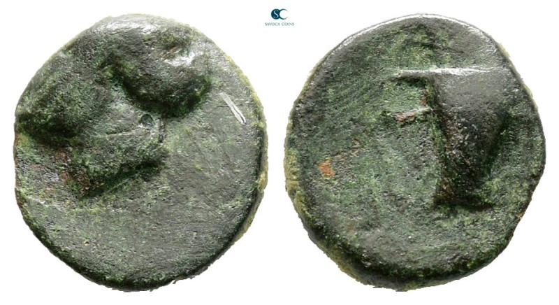 Kings of Thrace. Odrysian, uncertain king 405-340 BC. 
Bronze Æ

11 mm, 1,12 ...