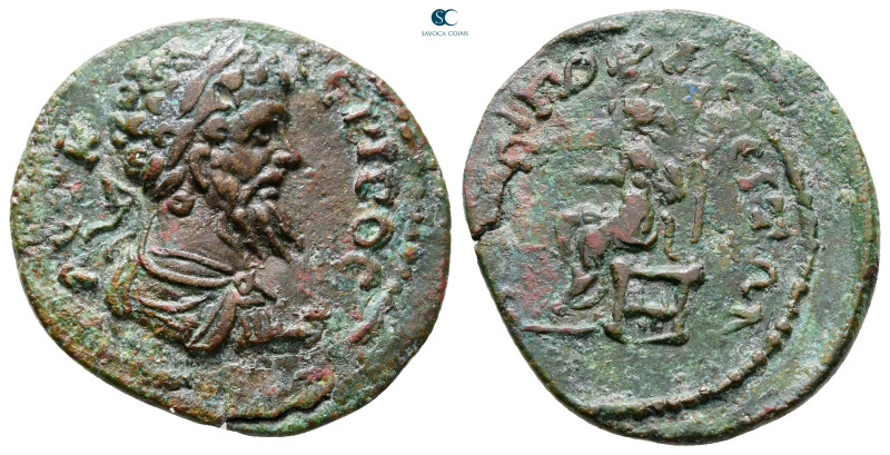 Macedon. Amphipolis. Septimius Severus AD 193-211. 
Bronze Æ

25 mm, 6,56 g
...