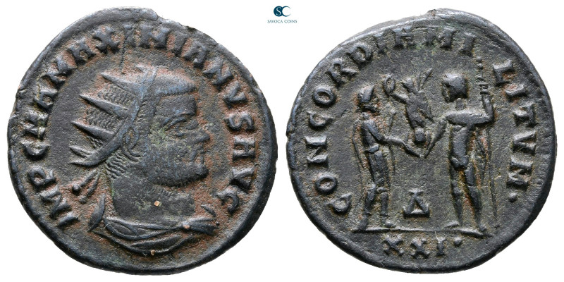 Maximianus Herculius AD 286-305. Heraclea
Radiatus Æ

21 mm, 2,99 g



Ve...