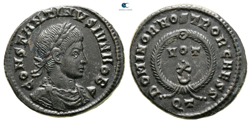 Constantine II, as Caesar AD 317-337. Ticinum
Follis Æ

19 mm, 2,85 g



...