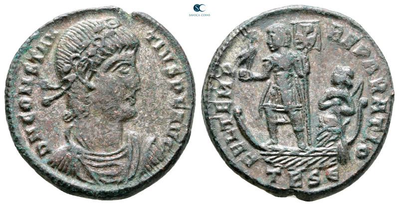 Constantius II AD 347-361. Thessaloniki
Follis Æ

23 mm, 5,88 g



Very F...