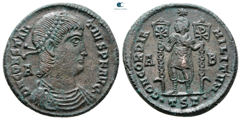 Constantius II AD 347-361. Thessaloniki
Follis Æ

23 mm, 6,05 g



Very F...