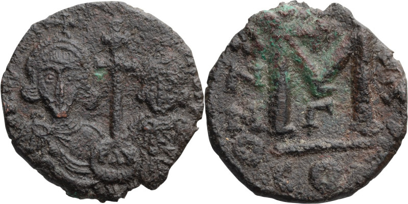 Justinian II. Follis; Justinian II; 705-711 AD, Constantinople, 3rd officina, Fo...