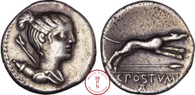 Postumia, C. Postumius, Denier, 73 avant J.-C., Av. Buste de Diane à droite, avec son arc et un carquois dans le dos, Rv. C. POSTVMVS, Chien courant à...