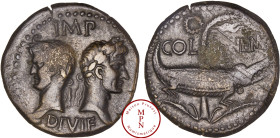 Auguste et Agrippa, Dupondius de Nîmes, Type 3, 10 avant J.-C., Av. IMP / DIVI F, Deux têtes adossées, à droite celle d'Auguste laurée et à gauche cel...